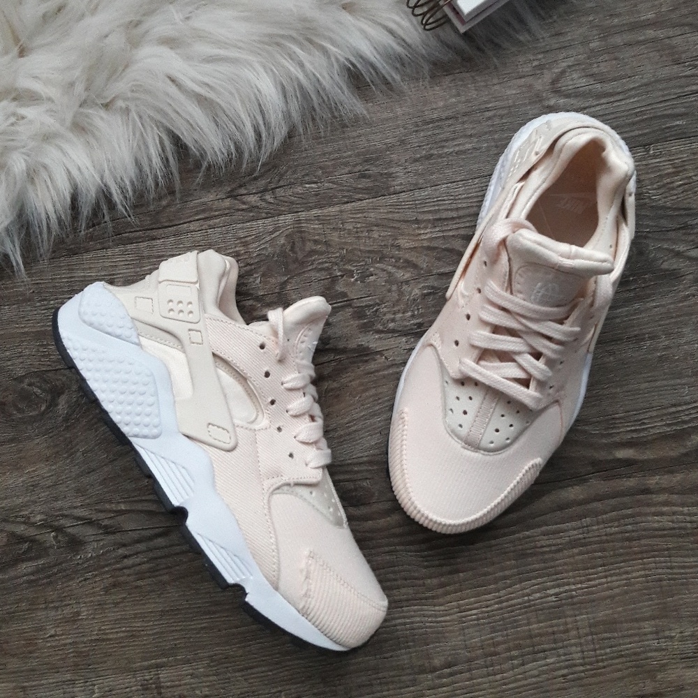NEW Nike Air Huarache Run SE - Picture 4 of 8